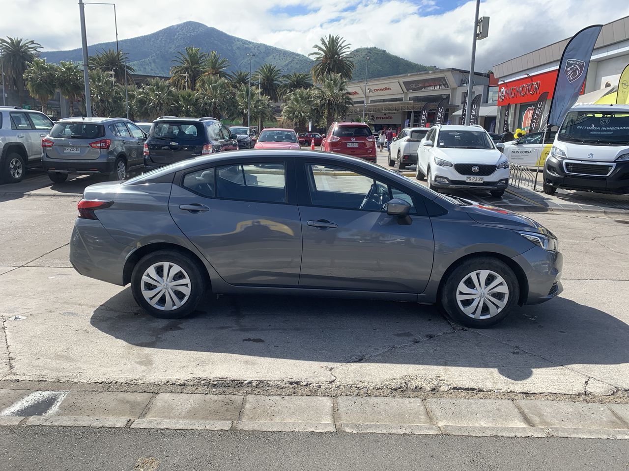 NISSAN - 11