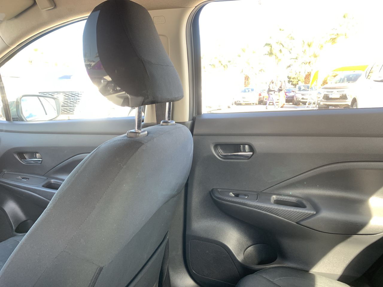 NISSAN - 15
