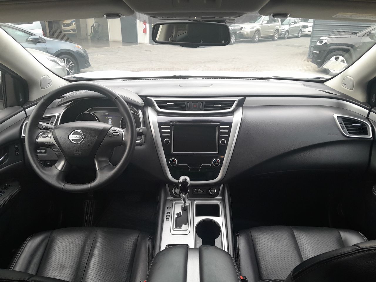 NISSAN - 9