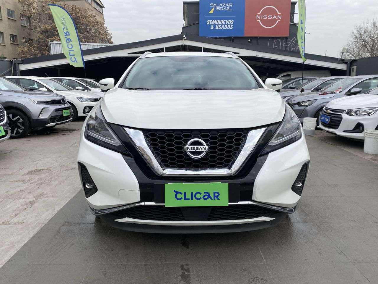 NISSAN - 2