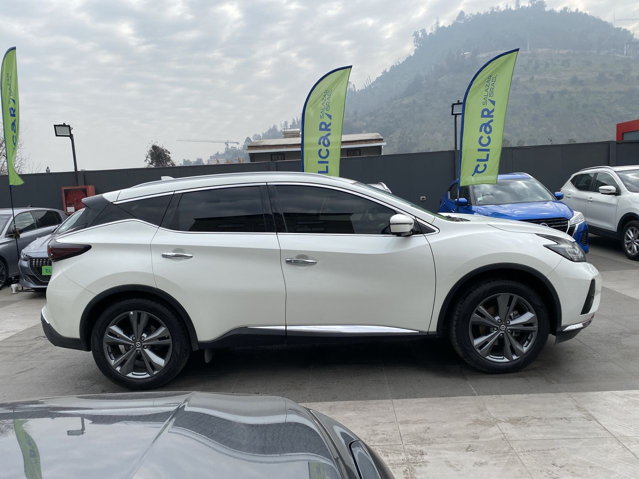 NISSAN - 8
