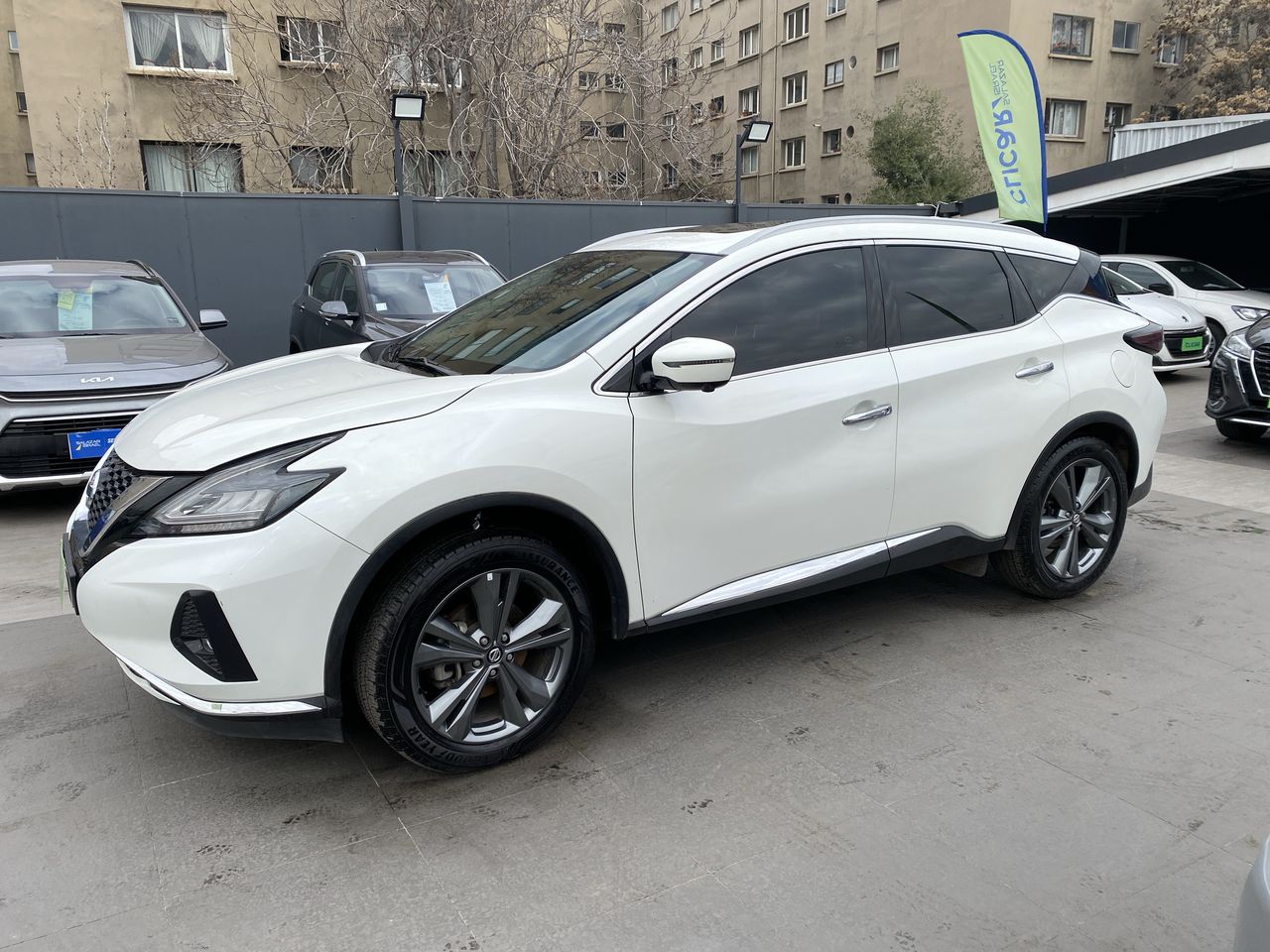 NISSAN - 3