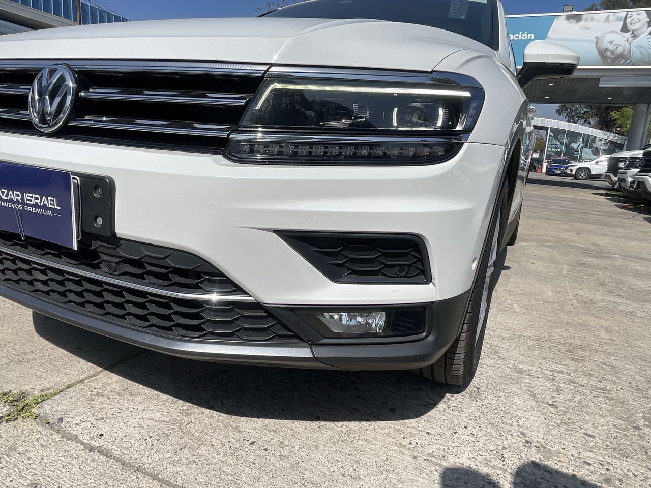VOLKSWAGEN - 17