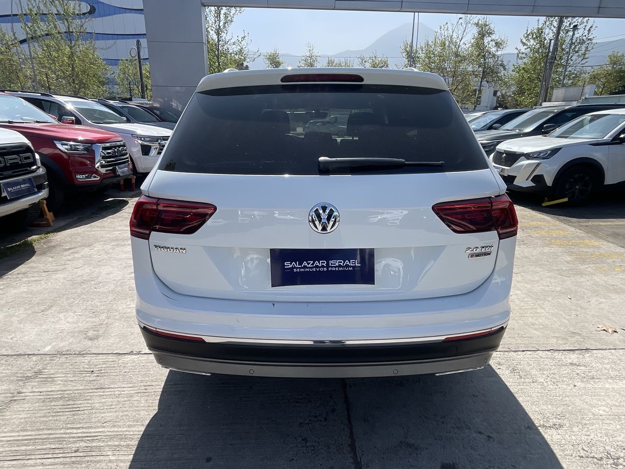 VOLKSWAGEN - 6