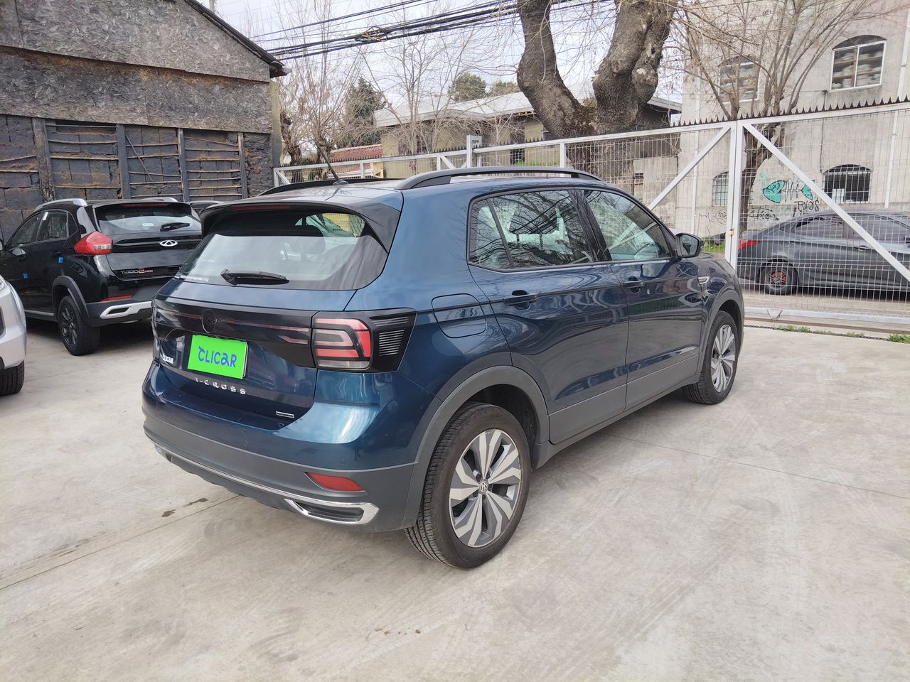 VOLKSWAGEN - 7