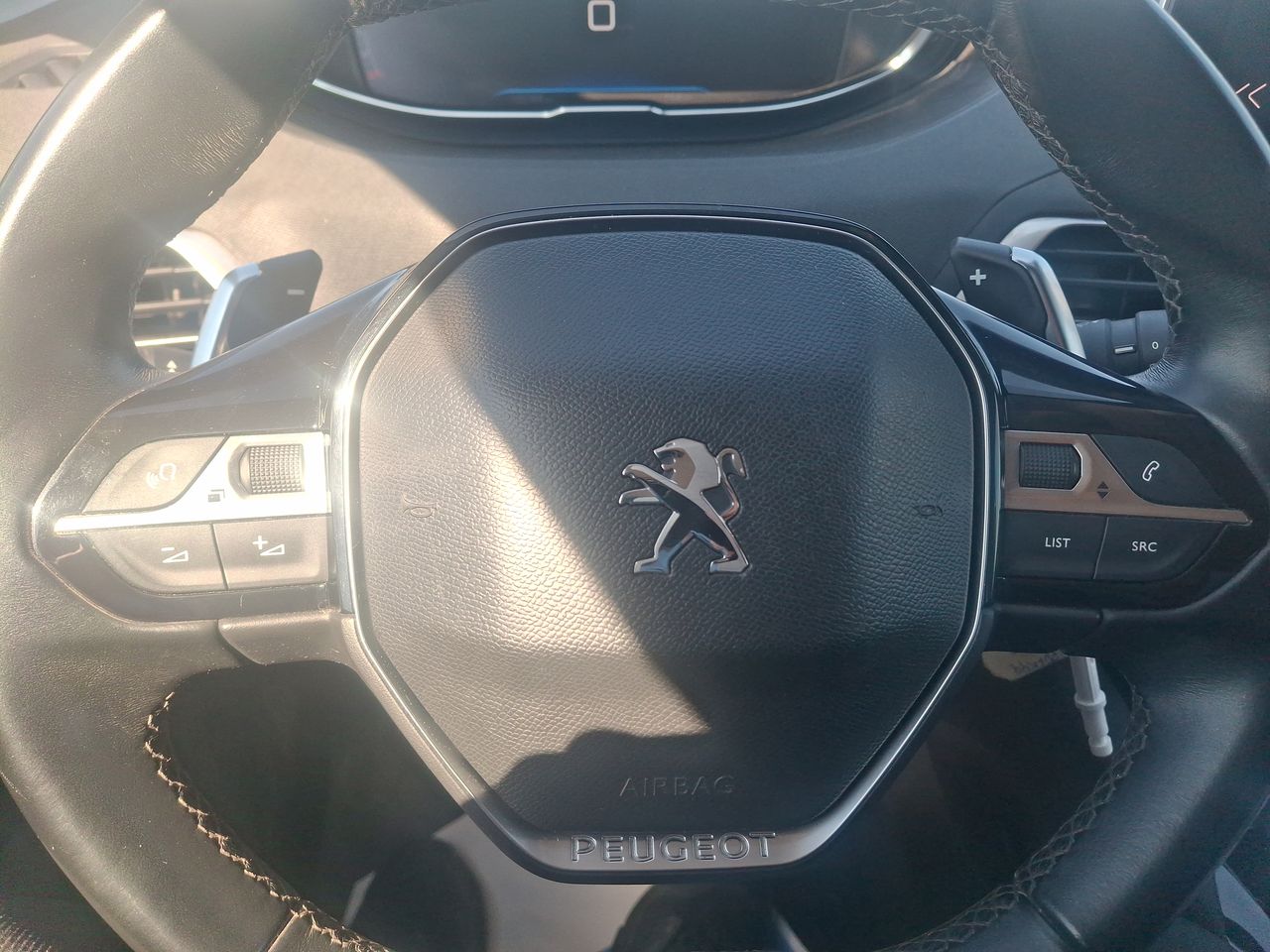 PEUGEOT - 24