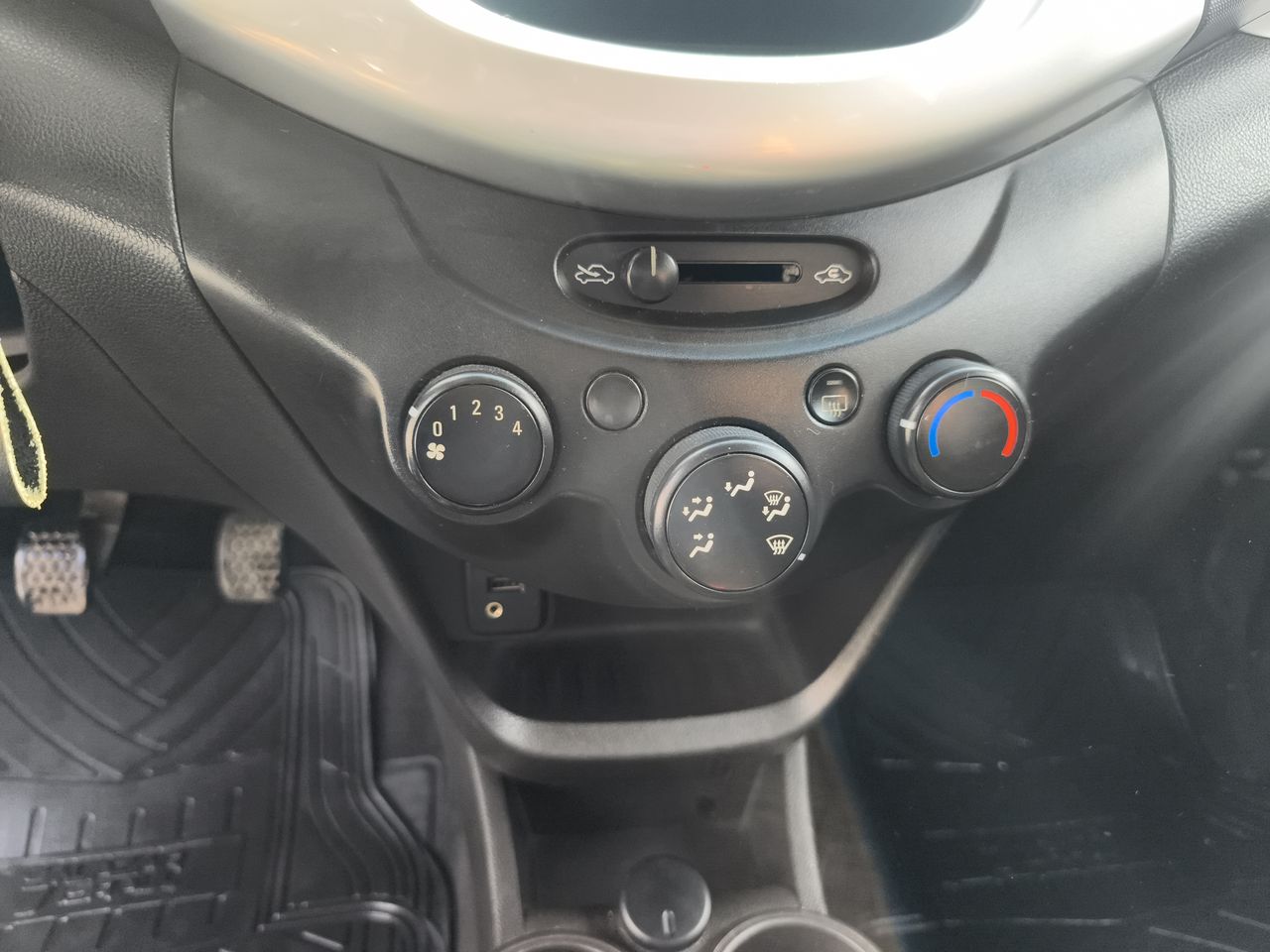 Chevrolet Spark Gt — foto 19 de 23
