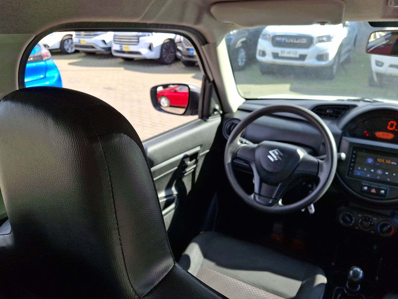 SUZUKI - 16
