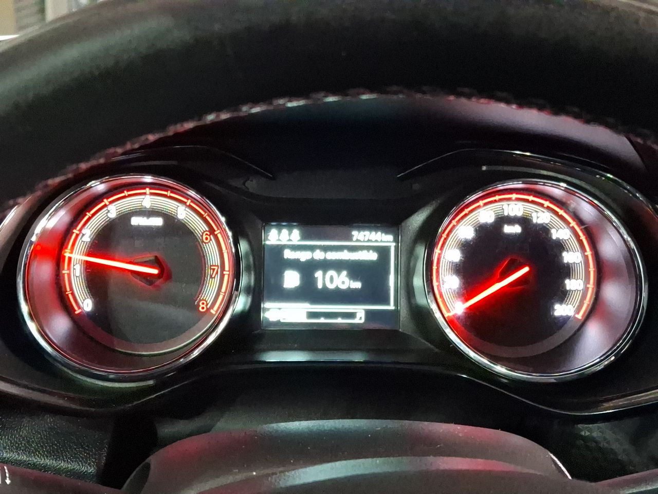 Chevrolet Onix — foto 19 de 26