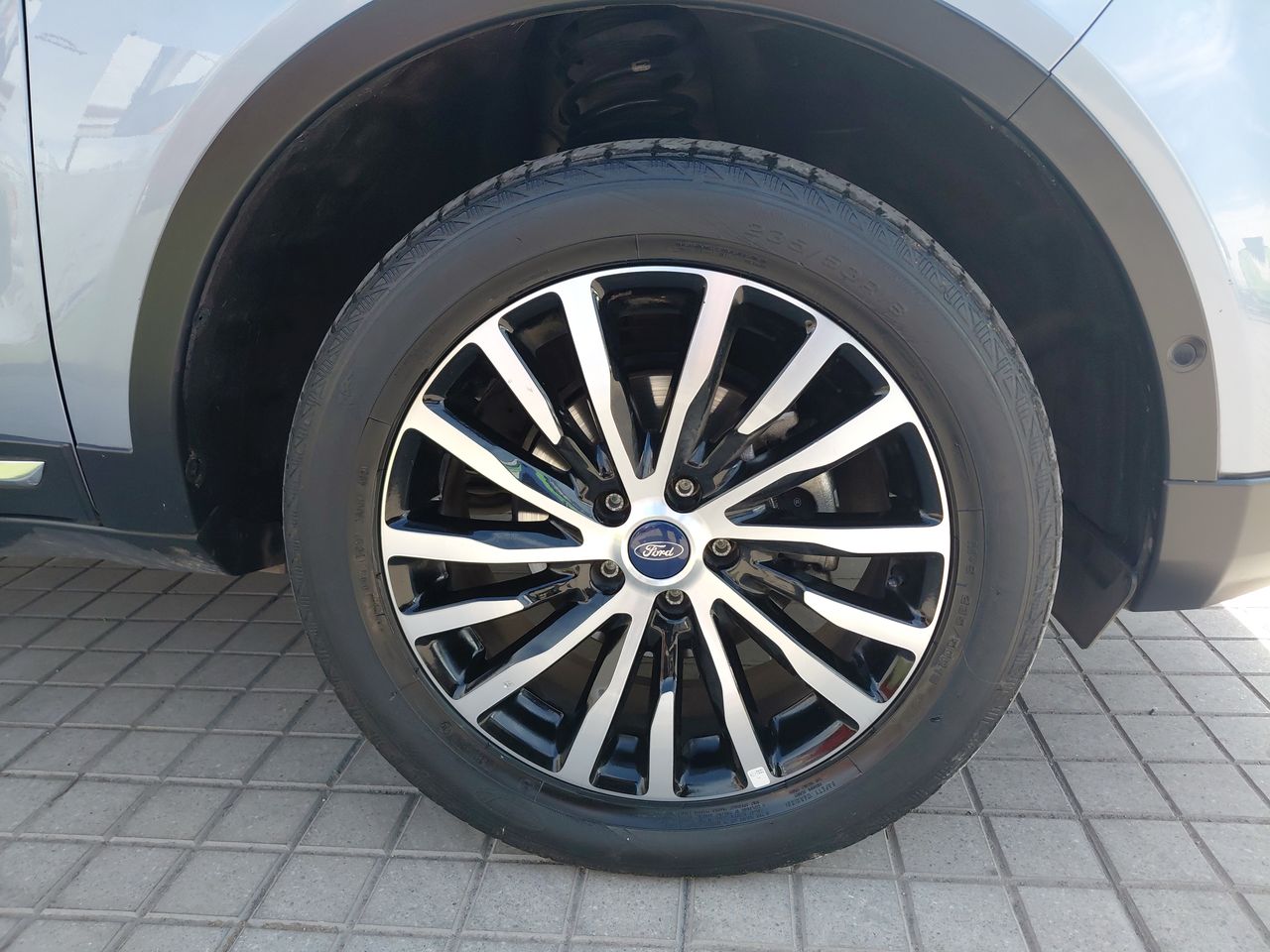 Ford Territory — foto 18 de 35