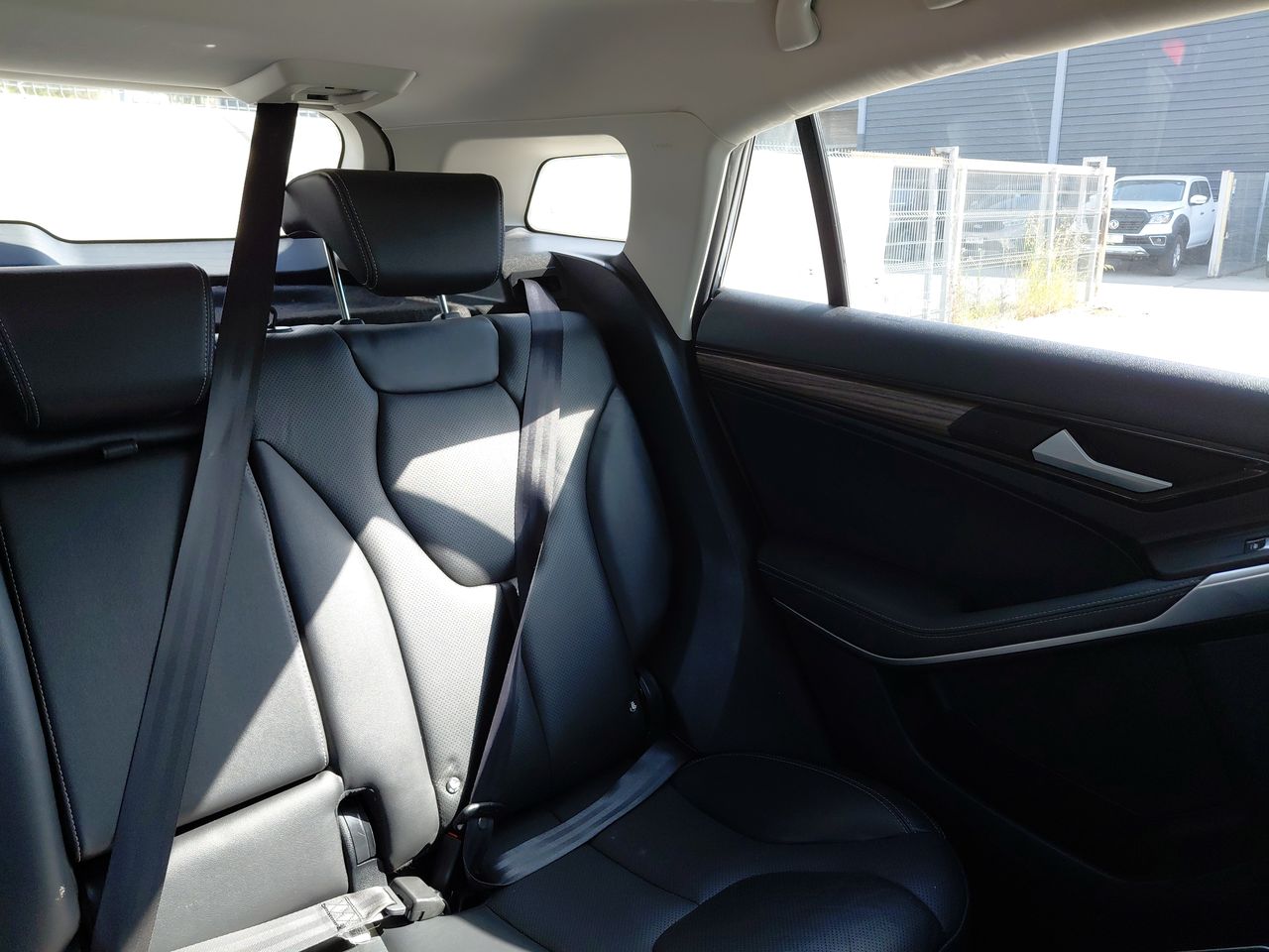 Ford Territory — foto 15 de 35