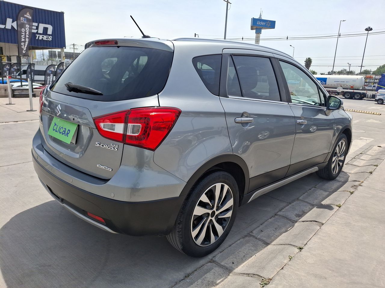 SUZUKI - 7