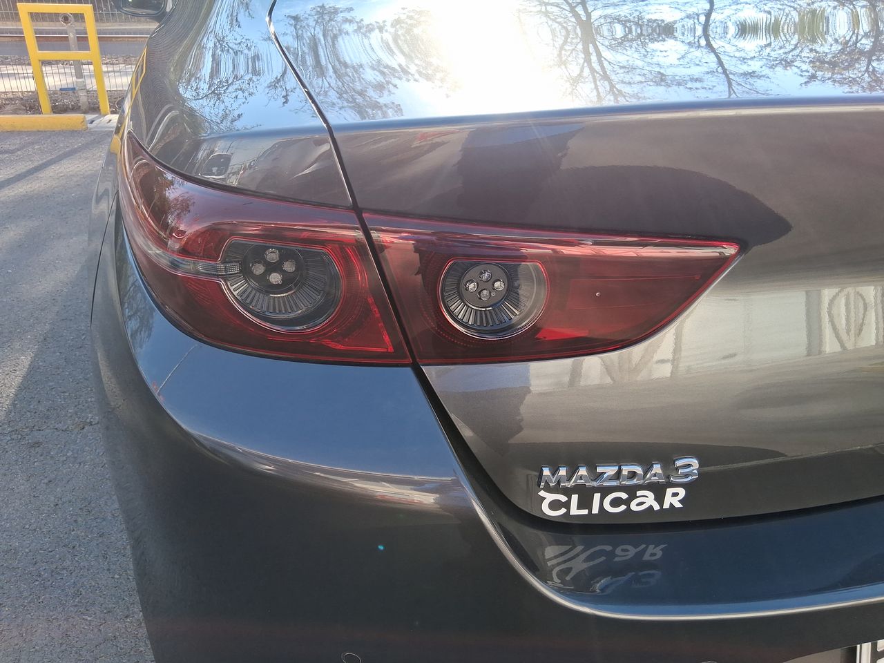 MAZDA - 16