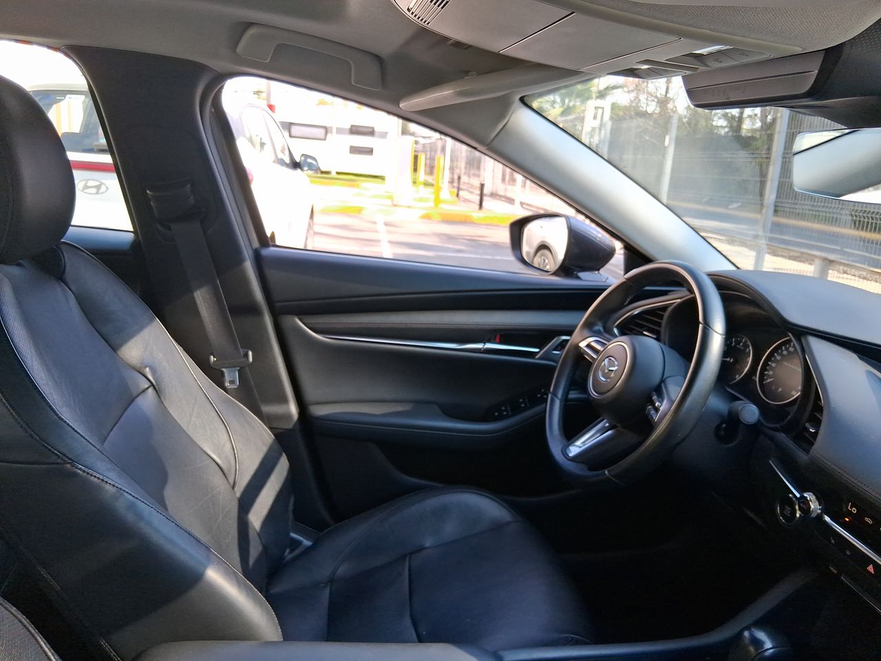 MAZDA - 12