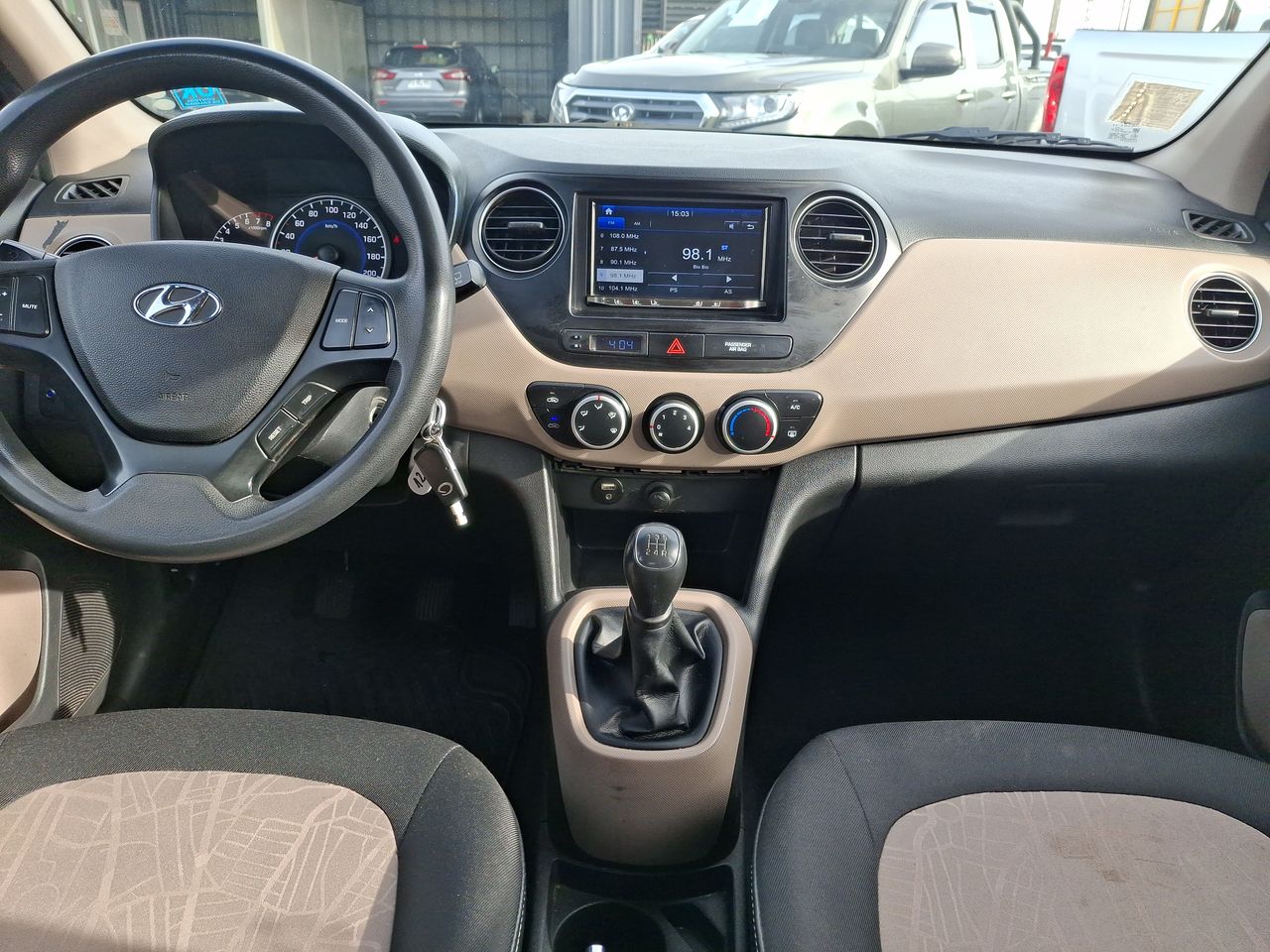 HYUNDAI - 1