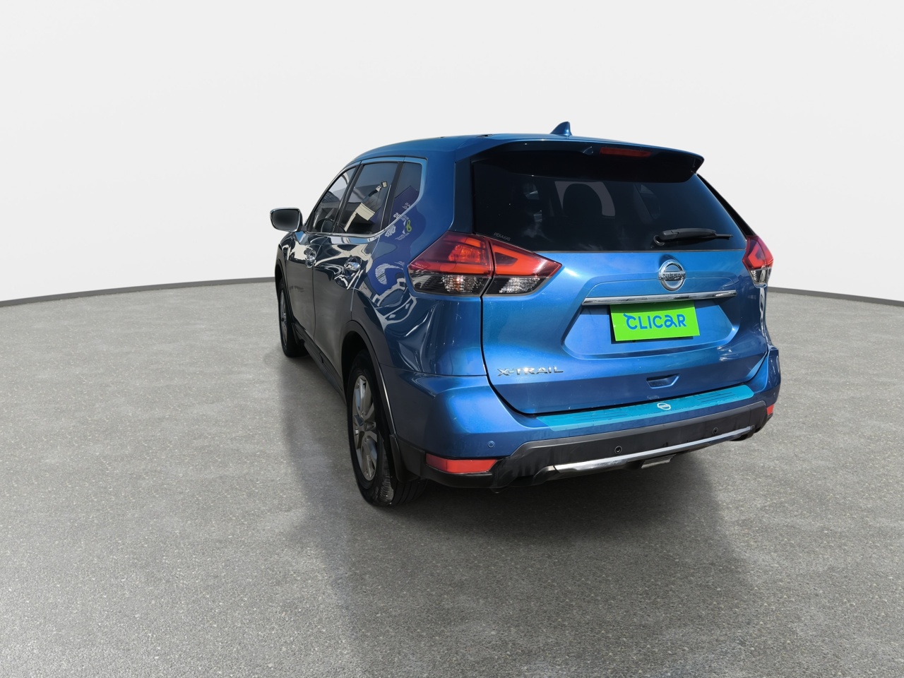 NISSAN - 5