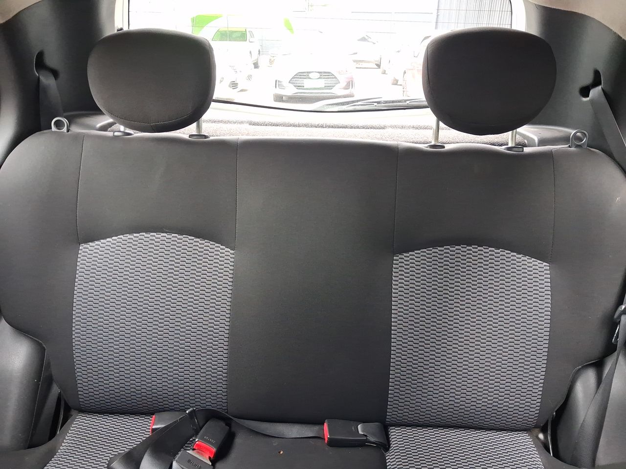 NISSAN - 5