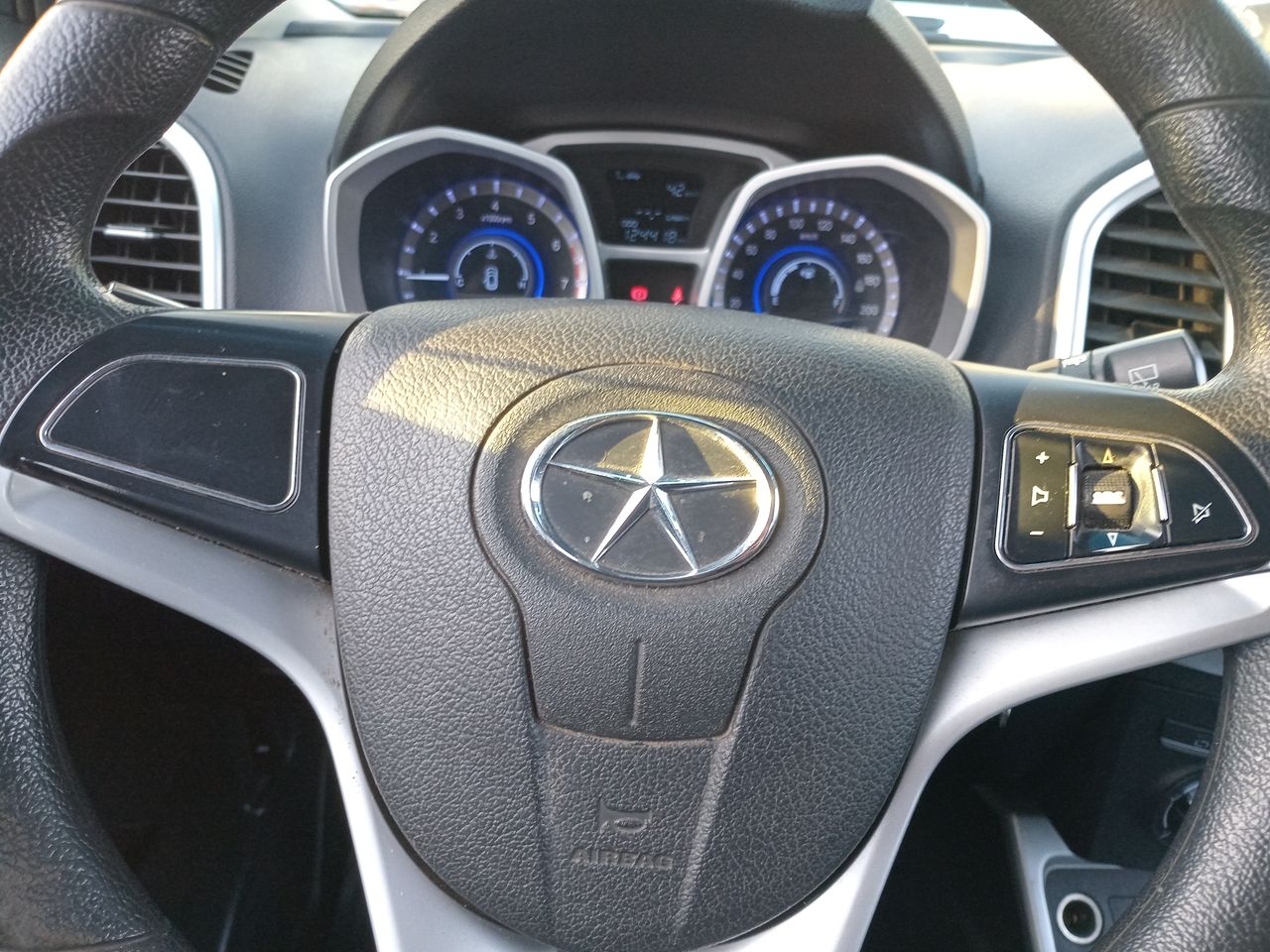 JAC - 25