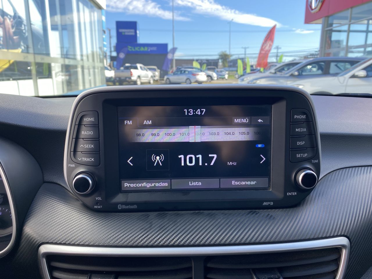 HYUNDAI - 21
