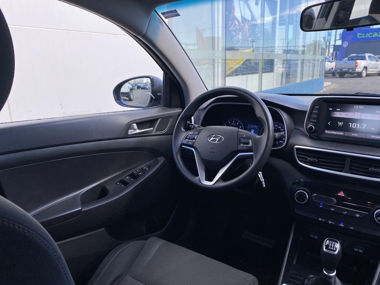 HYUNDAI - 8