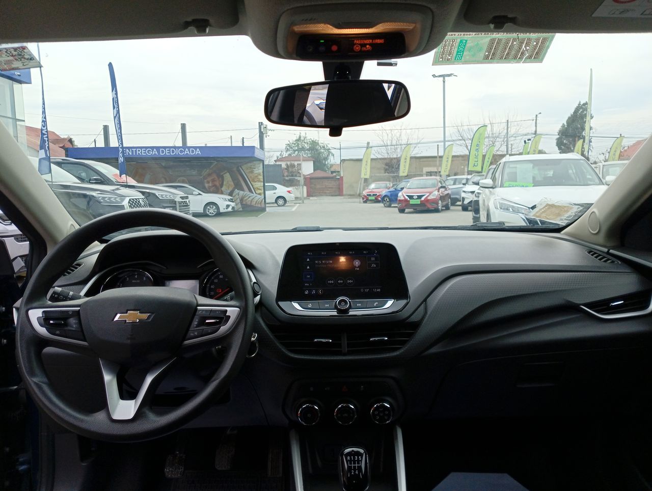 Chevrolet Onix — foto 23 de 26