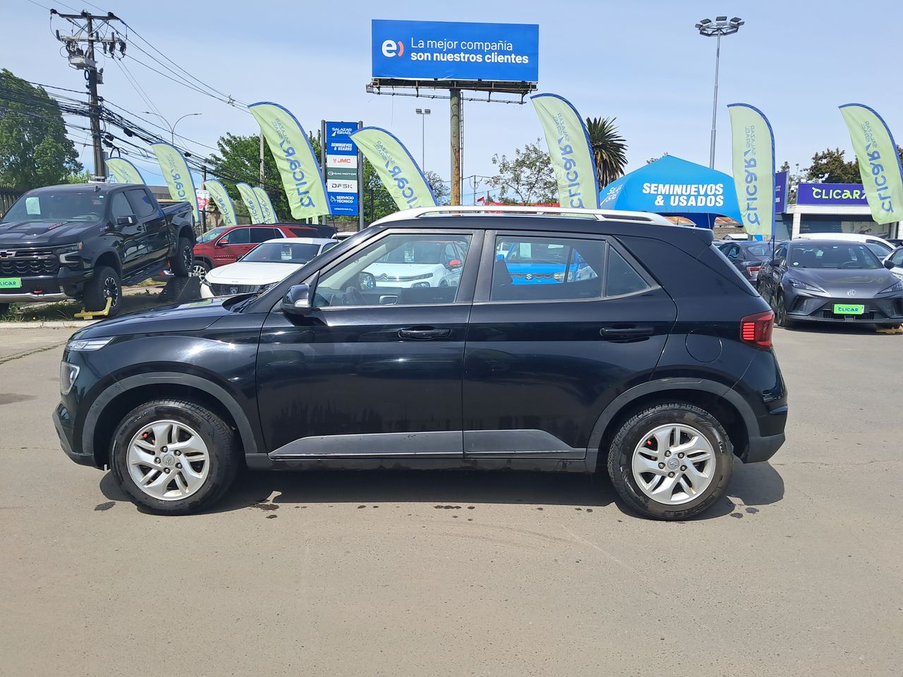 HYUNDAI - 4