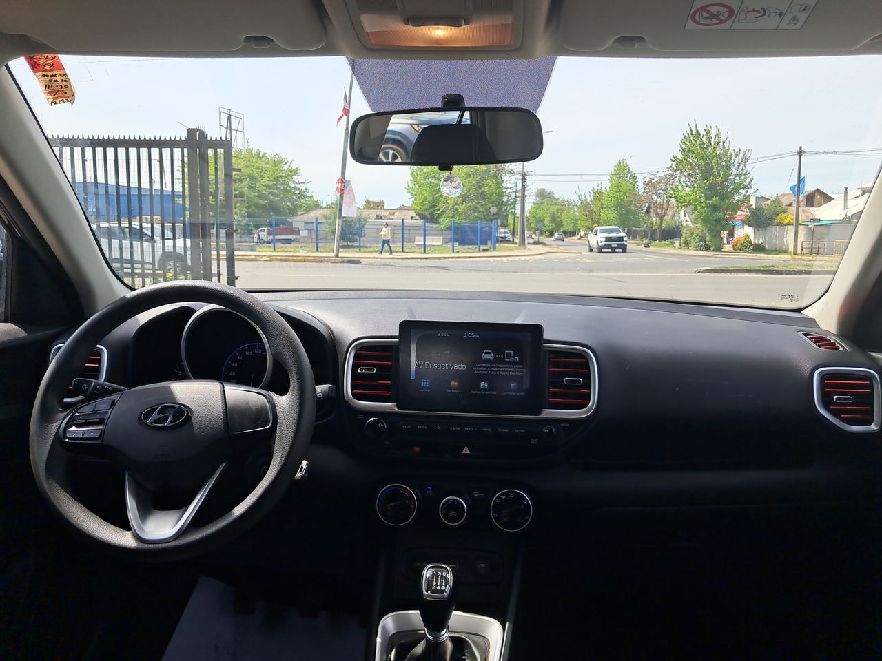 HYUNDAI - 9