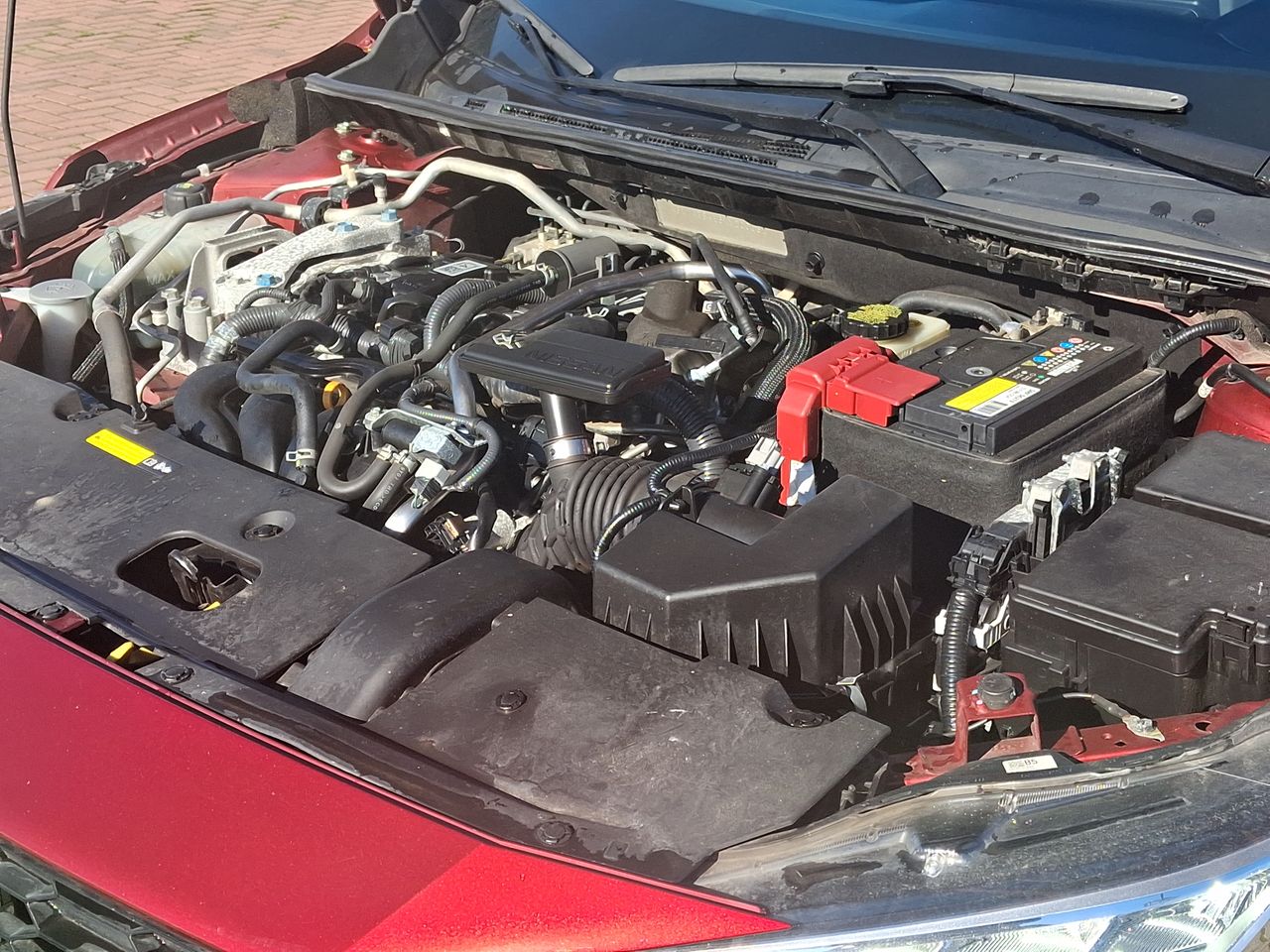 NISSAN - 18