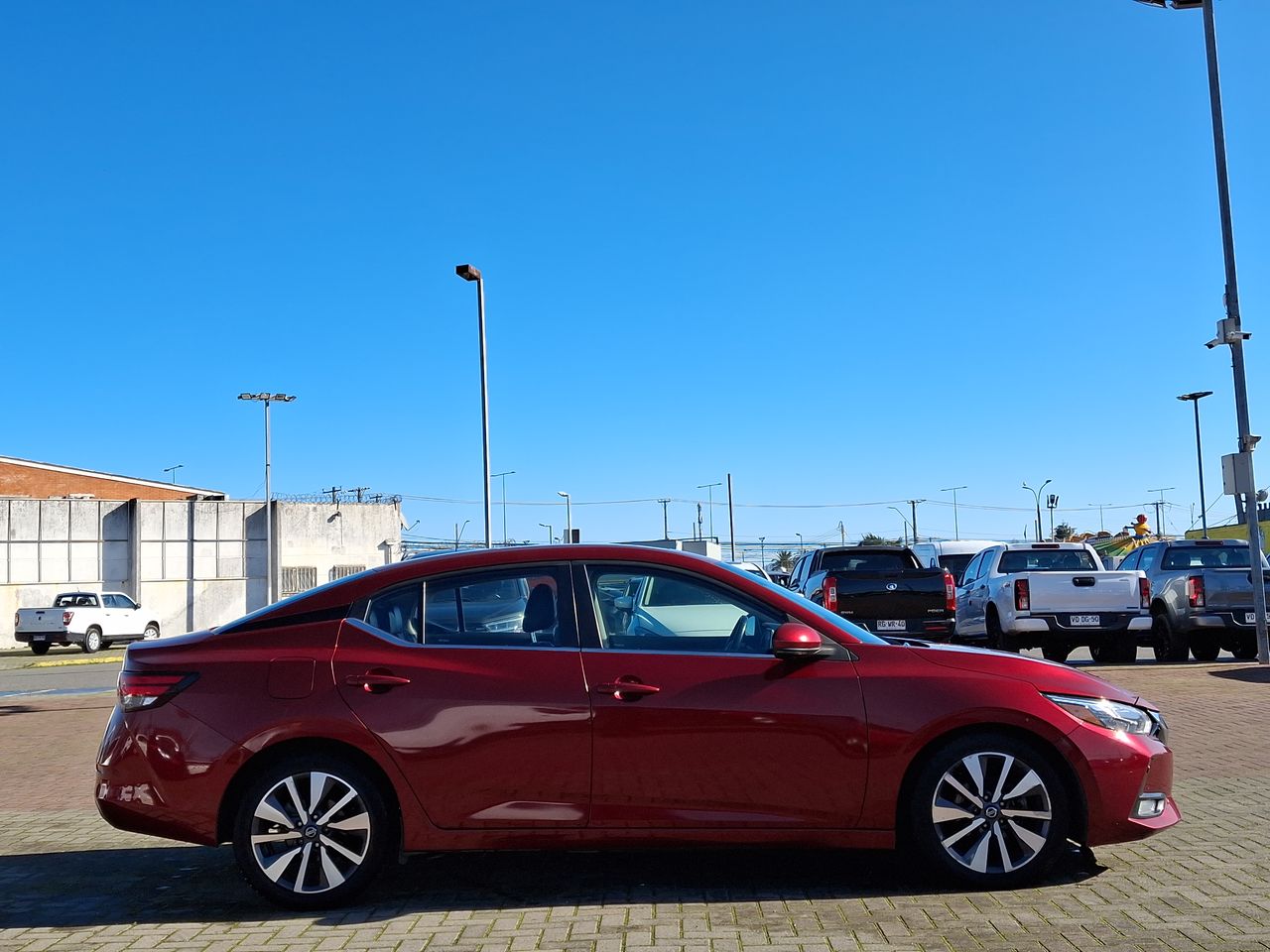 NISSAN - 8