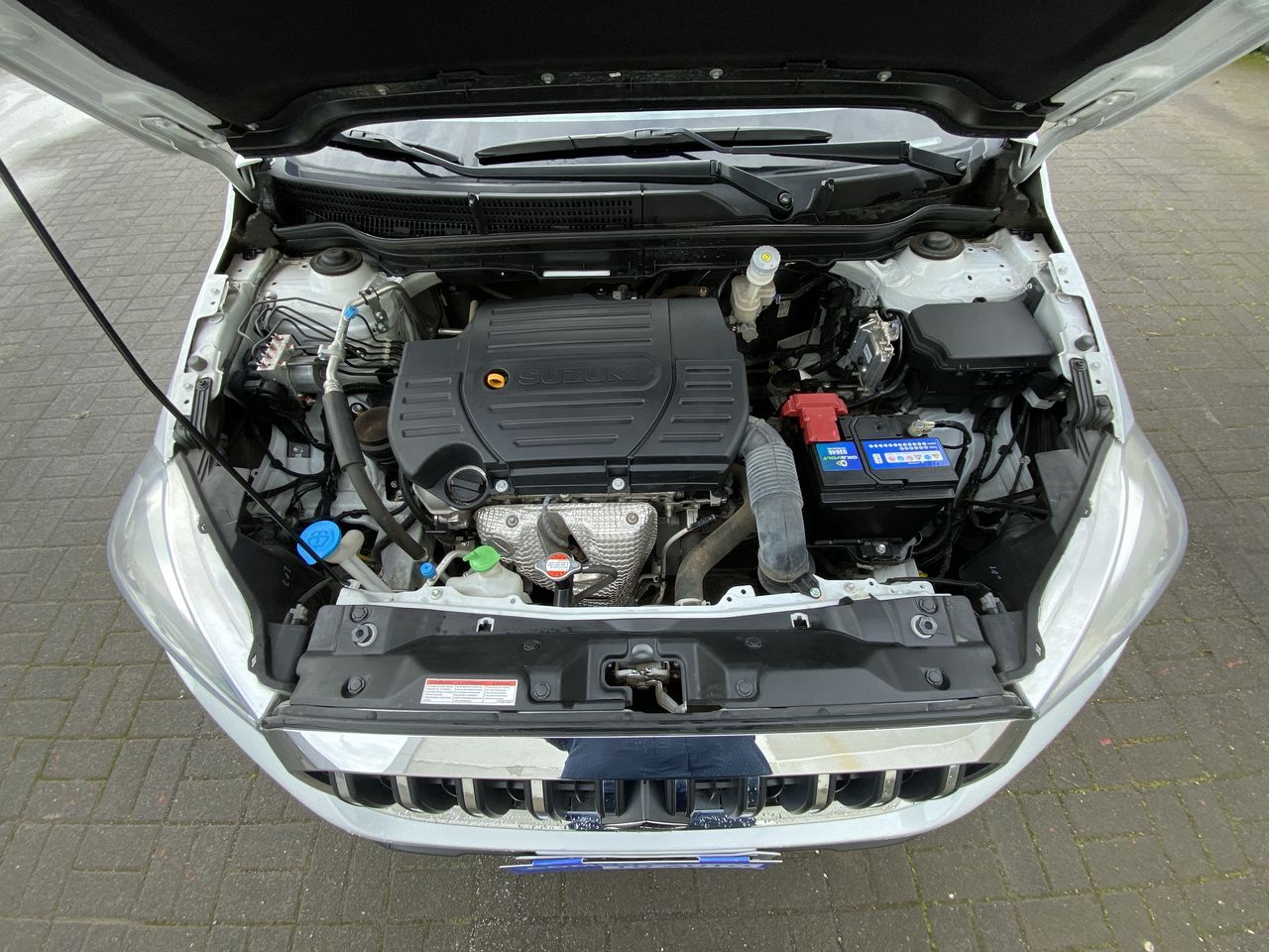 SUZUKI - 16