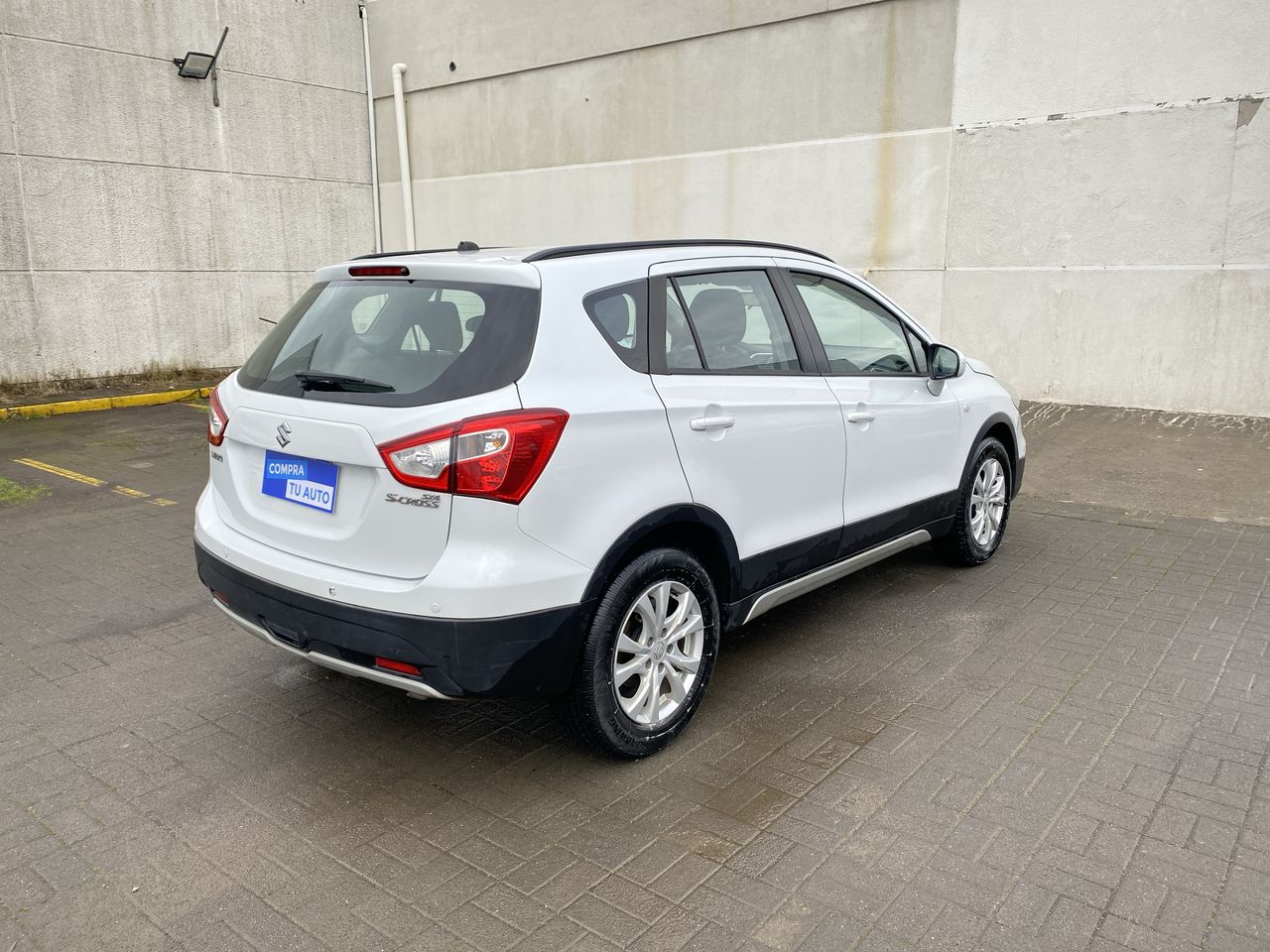 SUZUKI - 7
