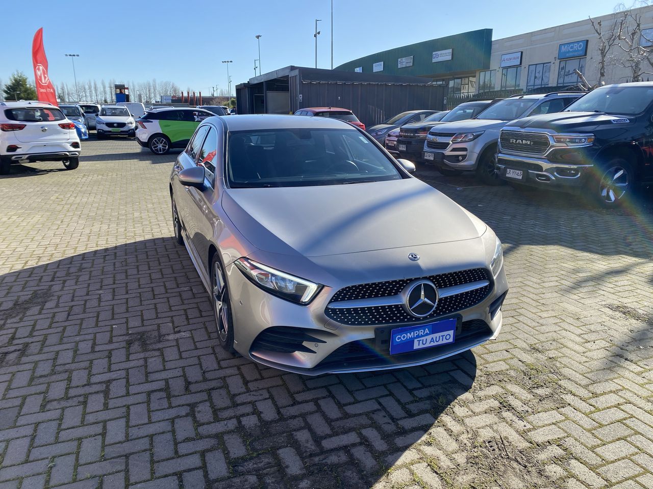 MERCEDES BENZ - 1