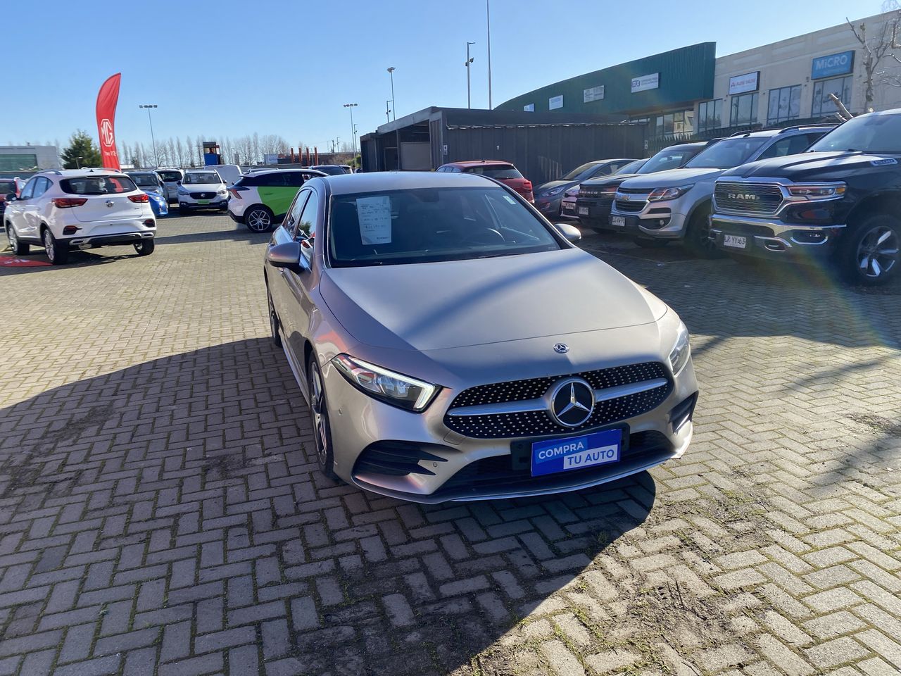 MERCEDES BENZ - 2