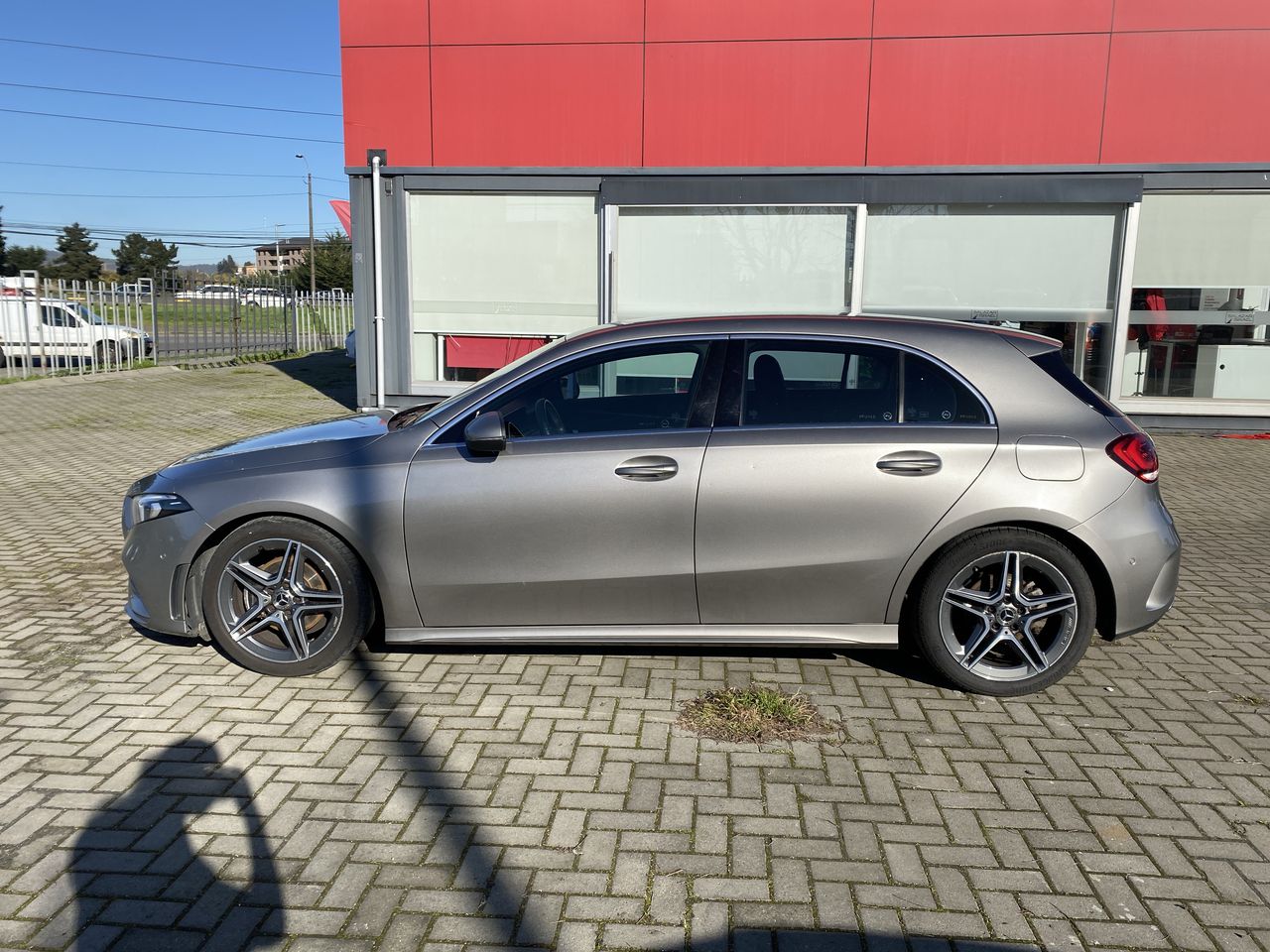 MERCEDES BENZ - 4