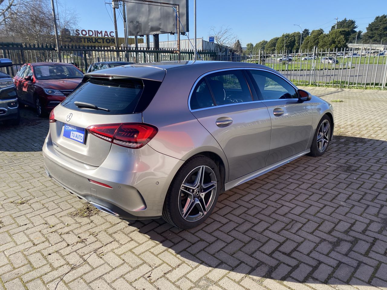 MERCEDES BENZ - 7