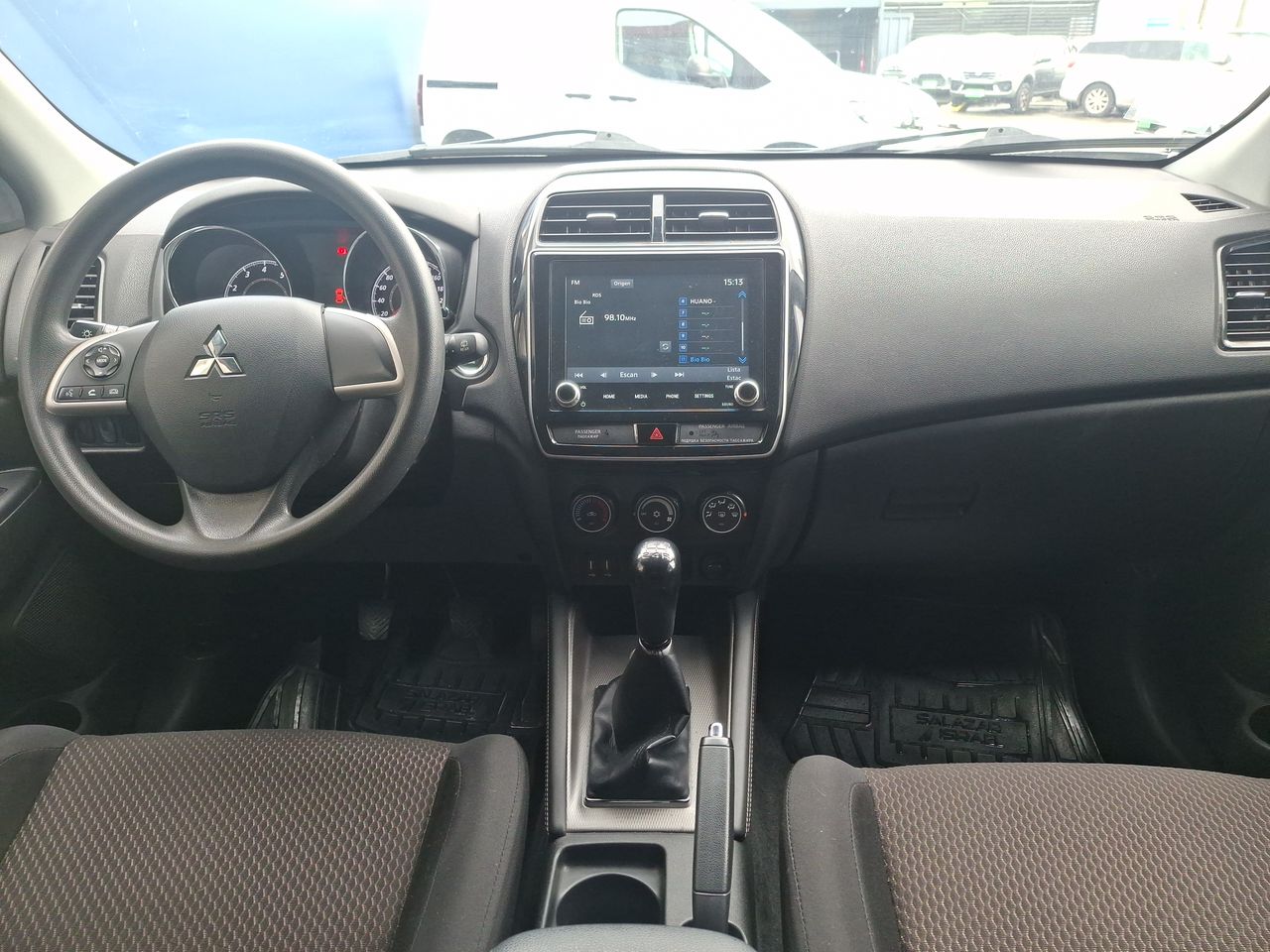 MITSUBISHI - 1