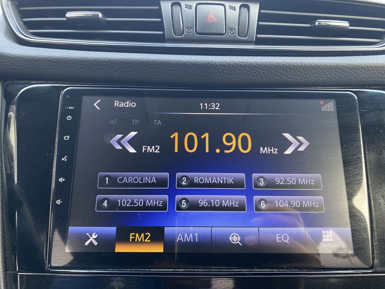 NISSAN - 19
