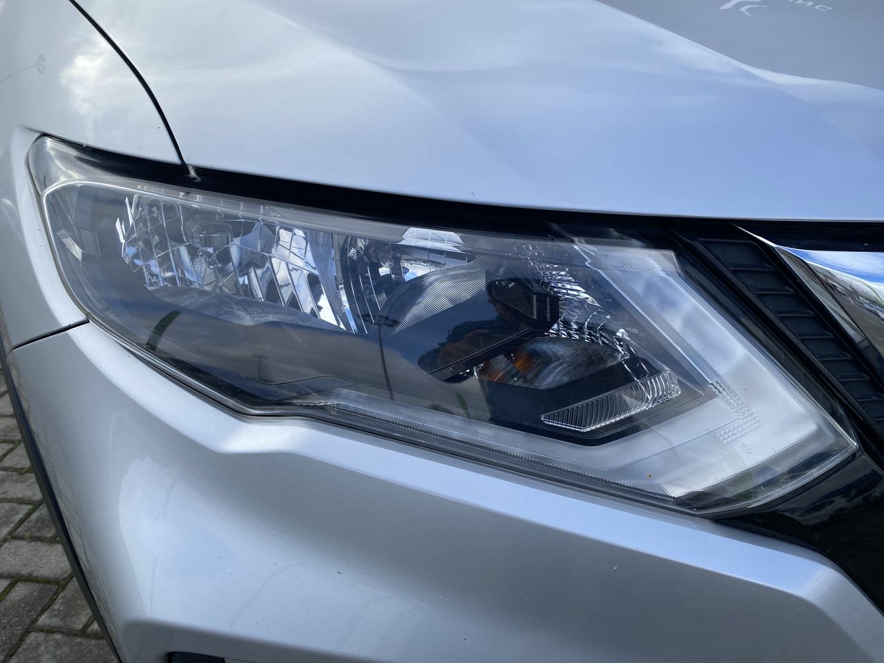 NISSAN - 10