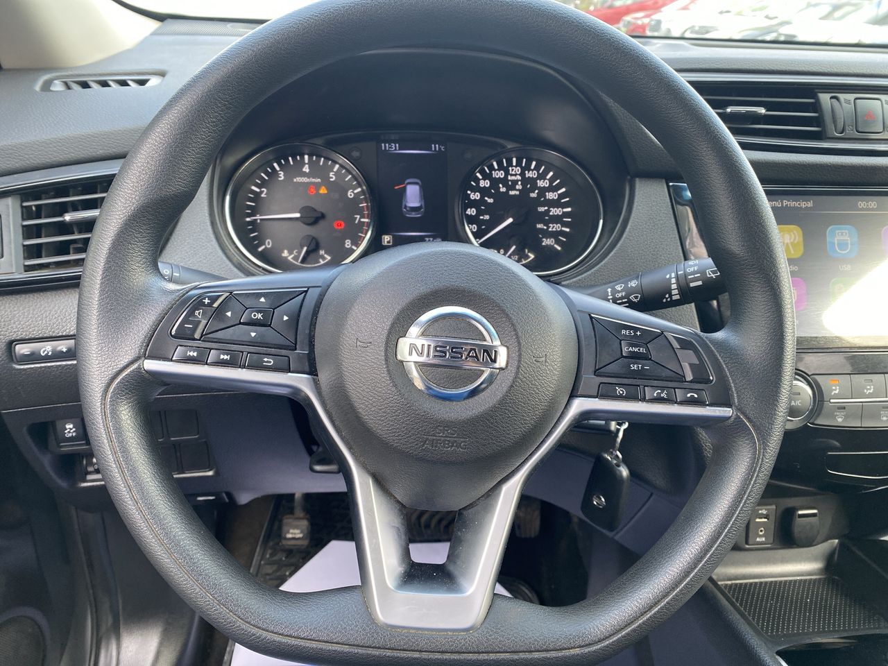 NISSAN - 16