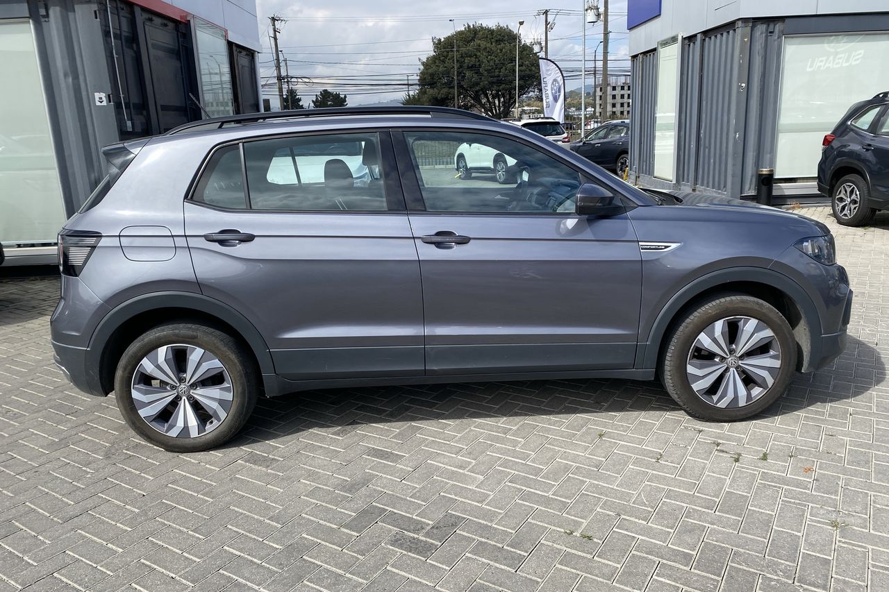 VOLKSWAGEN - 11