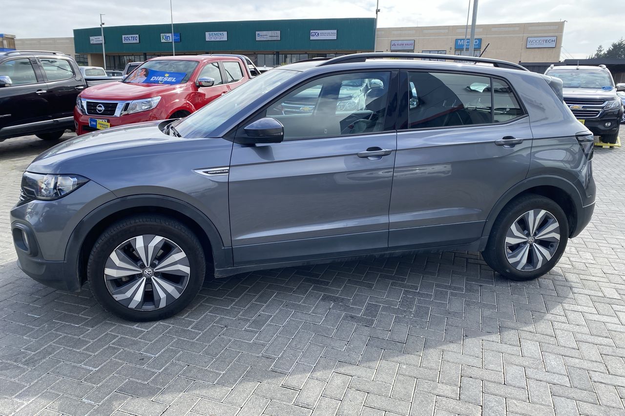 VOLKSWAGEN - 4