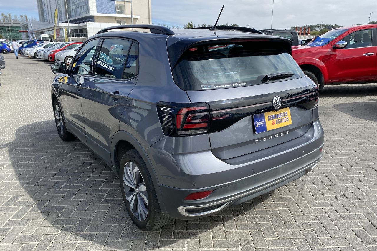 VOLKSWAGEN - 7
