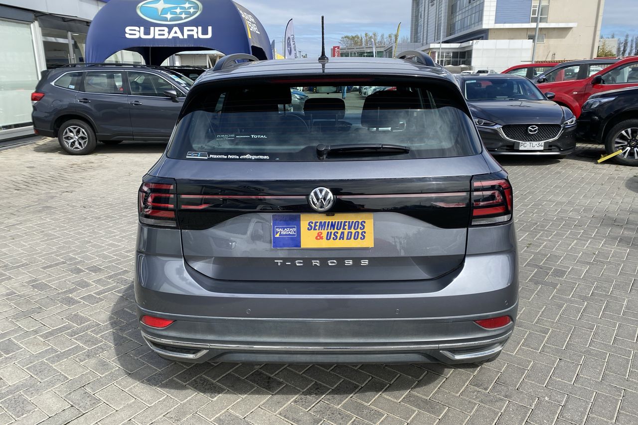 VOLKSWAGEN - 8