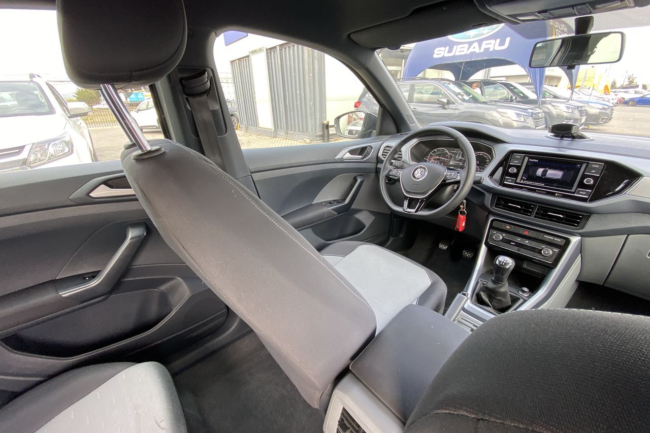 VOLKSWAGEN - 20