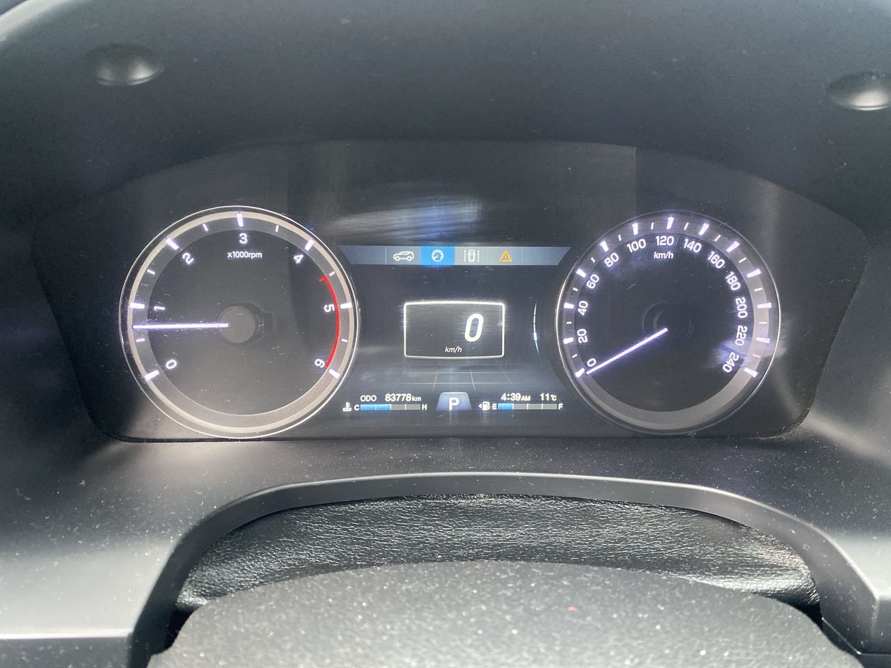 SsangYong Rexton — foto 28 de 37