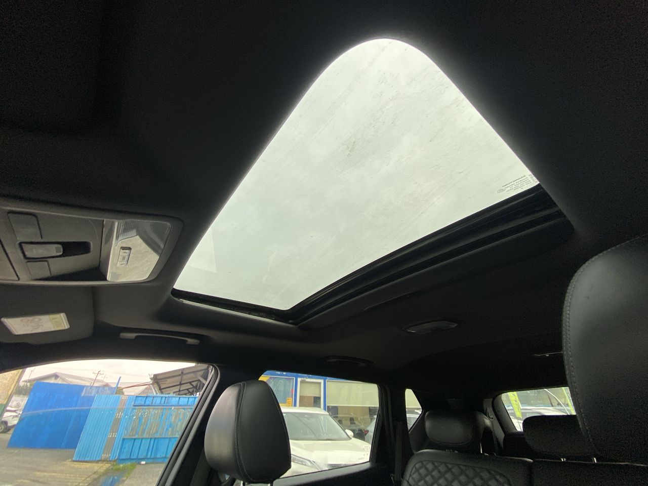 SsangYong Rexton — foto 33 de 37