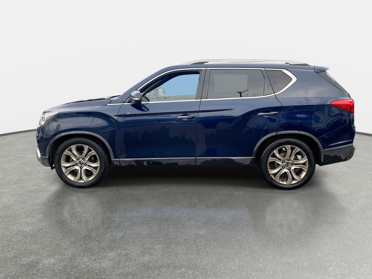 SSANGYONG - 4