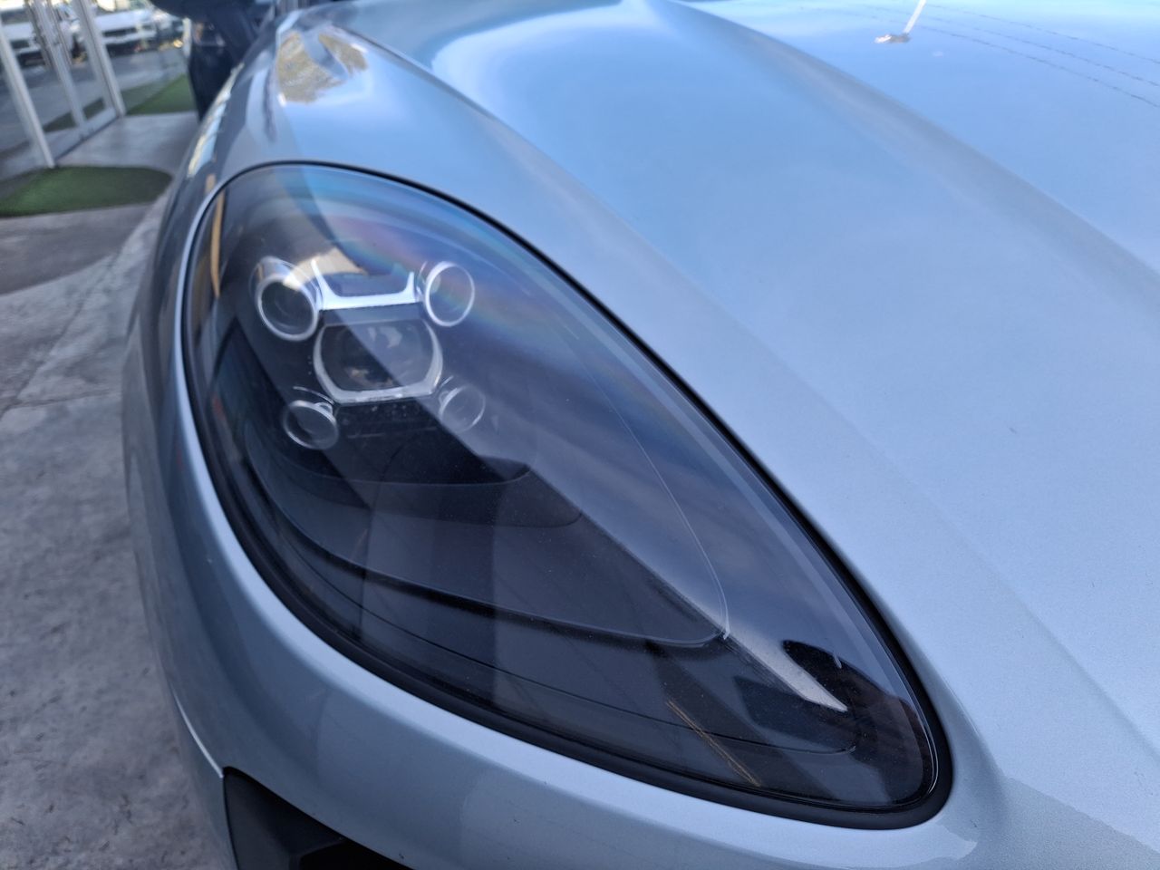 PORSCHE - 19