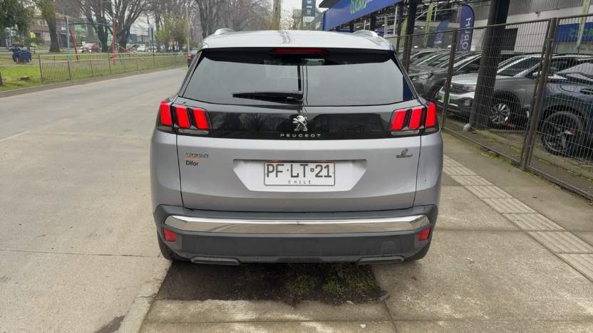 PEUGEOT - 4
