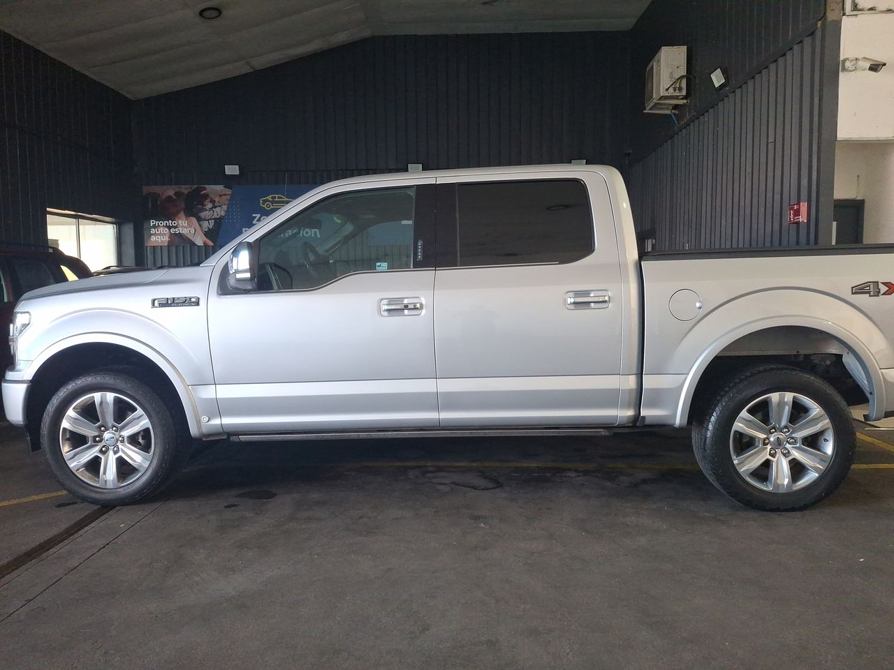 FORD - 4